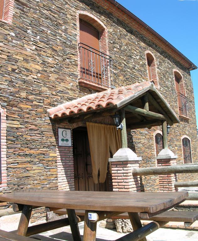 Casa Rural Pena Falcon Torrejón el Rubio Exteriör bild