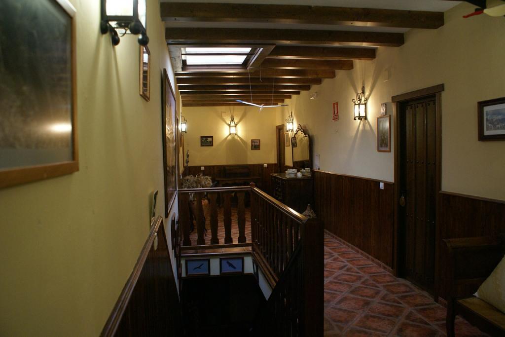 Casa Rural Pena Falcon Torrejón el Rubio Exteriör bild